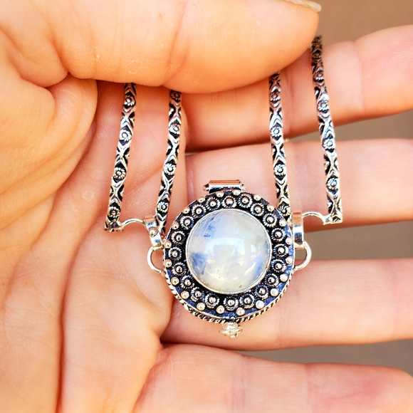 New Rainbow Moonstone 925 Silver Poison Bracelet. - Picture 9 of 14